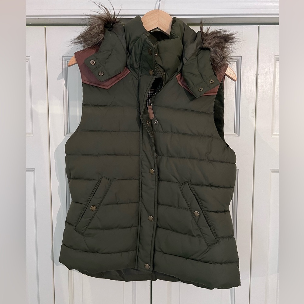 H&M fur hooded puffer vest with leather details